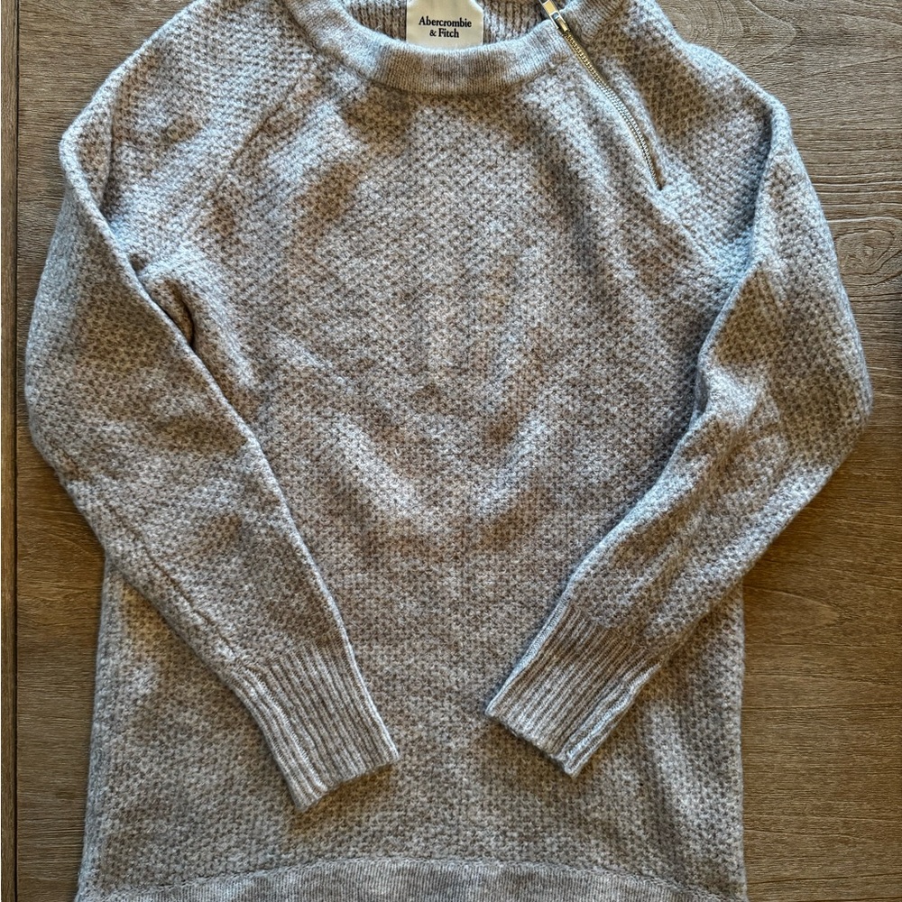 Abercrombie & Fitch Crew Neck Sweater